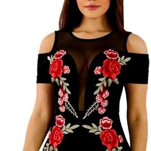 Women's Cold Shoulder Dresses Embroidered Rose Party Bodycon Dress (Size S?)
